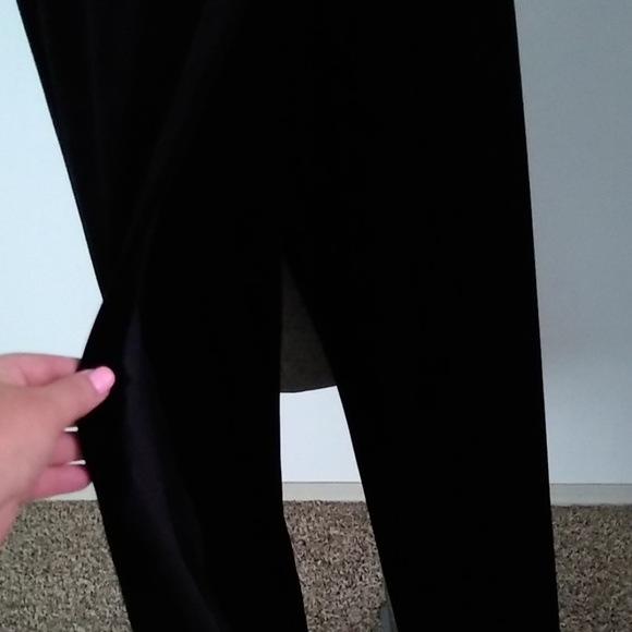 Velvet long skirt with pants attached - Picture 2 of 5